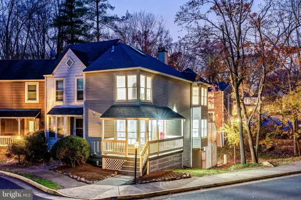 2180 Whisperwood Glen Ln, RESTON, VA 20191