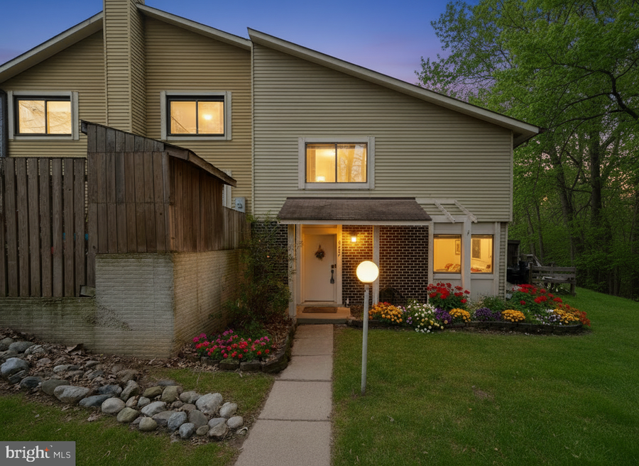 5602 Summer Oak Way, Burke, VA 22015 - Image #2