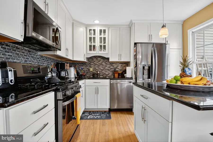 14633 Battery Ridge Ln, Centreville, VA 20120 - Image #3