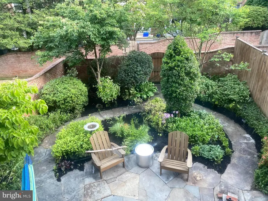 9311 Clanbrook Ct, Fairfax, VA 22031 - Image #2