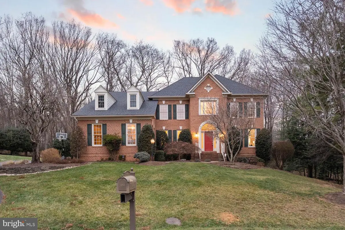 1050 Northfalls Ct, Great Falls, VA 22066 - Image #1