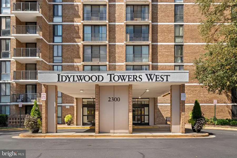 2300 Pimmit Dr #807, Falls Church, VA 22043 - Image #2