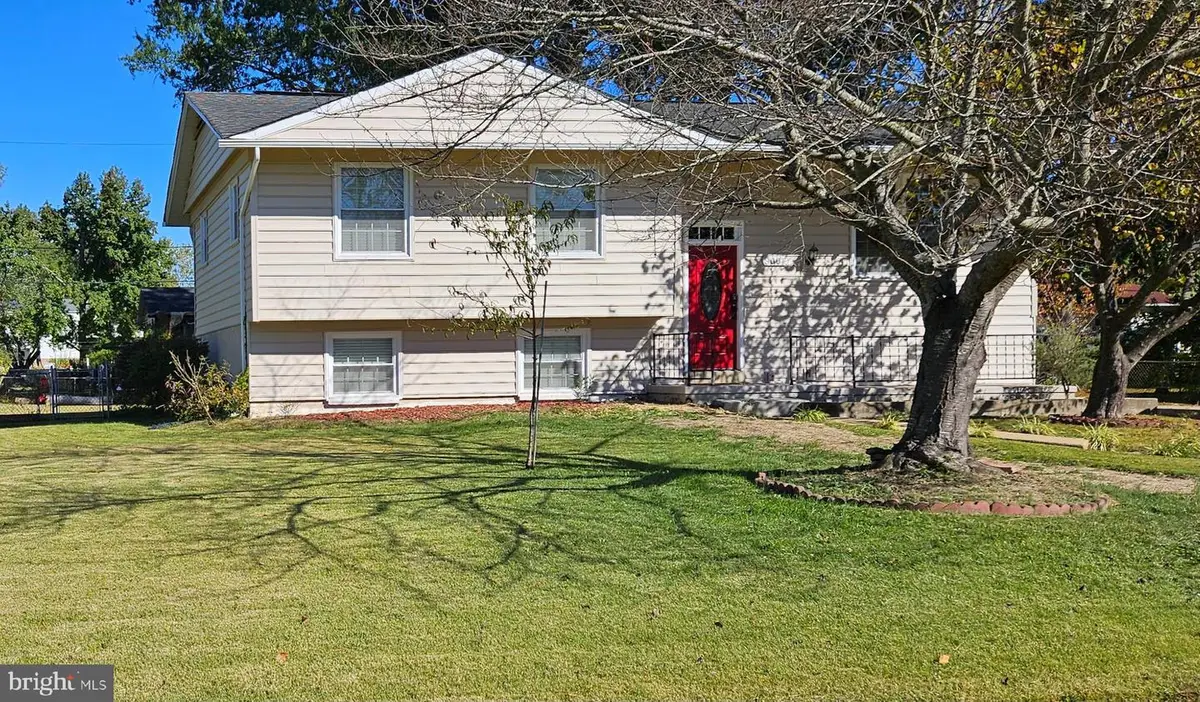 8001 Hammond St, Alexandria, VA 22309 - Image #1