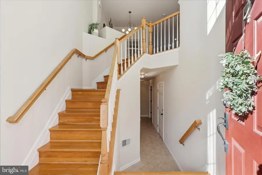 4126 Grover Glen Ct, Fairfax, VA 22030 - Image #3