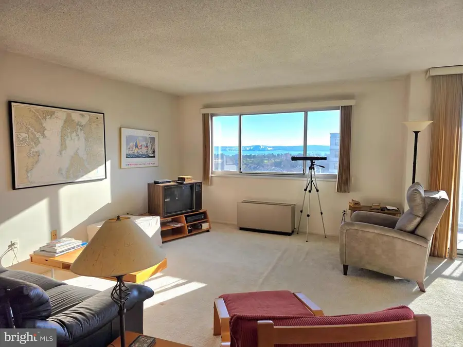 2059 Huntington Ave #903, Alexandria, VA 22303 - Image #2