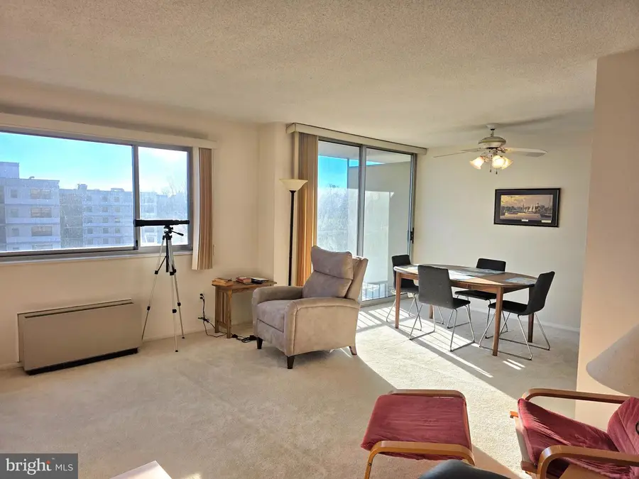 2059 Huntington Ave #903, Alexandria, VA 22303 - Image #3