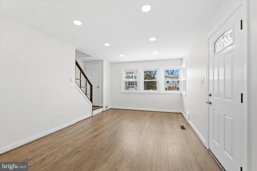 6913 Westhampton Dr, Alexandria, VA 22307 - Image #3