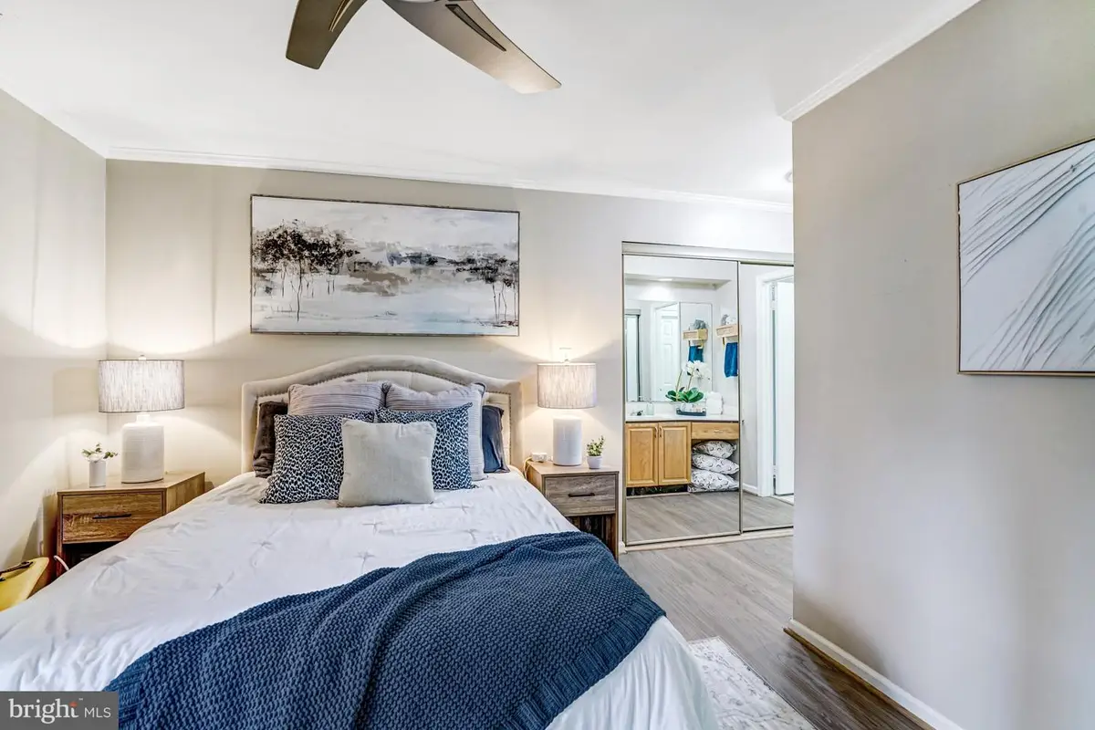 7598-l Lakeside Village Dr #l, Falls Church, VA 22042 - Image #1