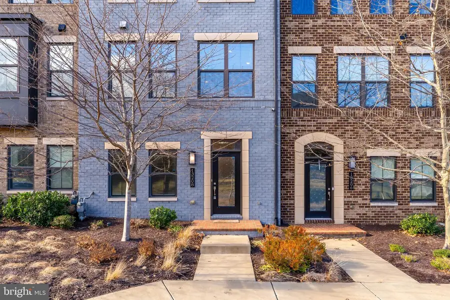 13208 Woodland Park Rd, Herndon, VA 20171 - Image #3