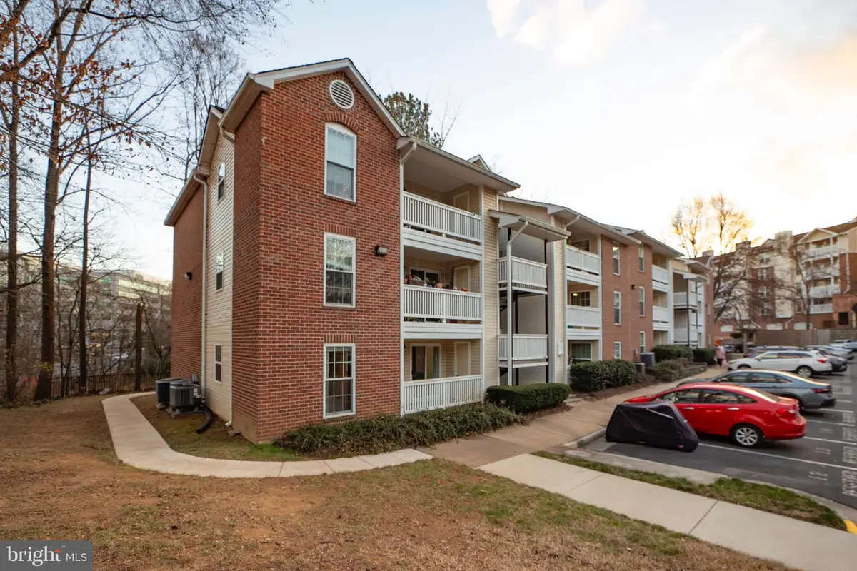 1501 Lincoln Way #101, McLean, VA 22102 - Image #1