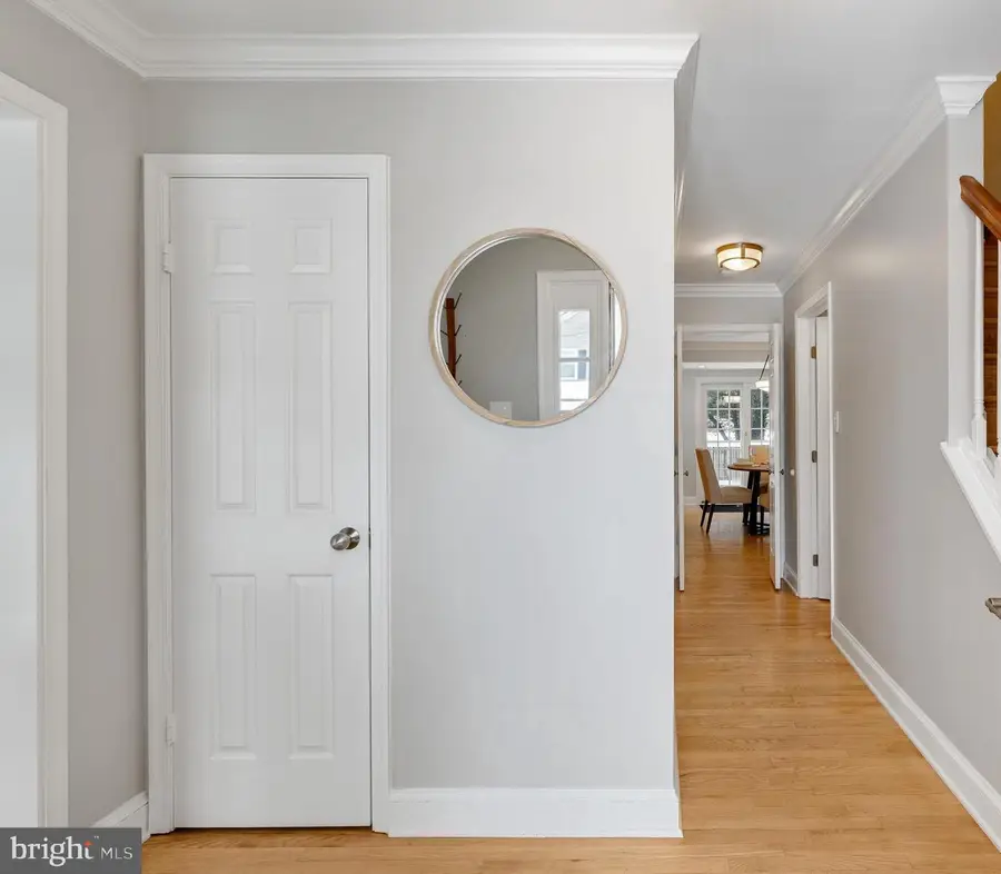 6443 Linway Ter, McLean, VA 22101 - Image #3