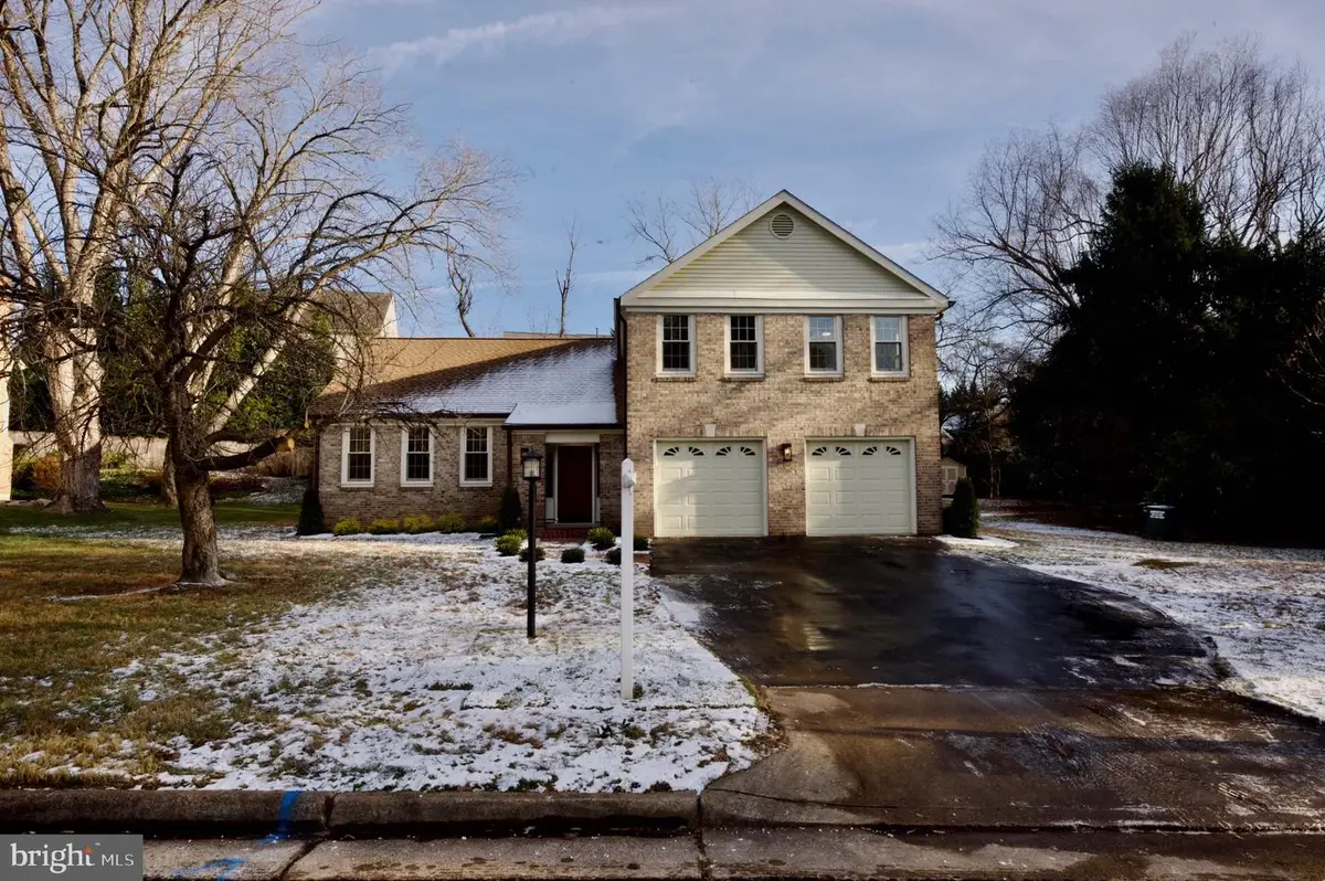 12453 Wendell Holmes Rd, Herndon, VA 20171 - Image #1