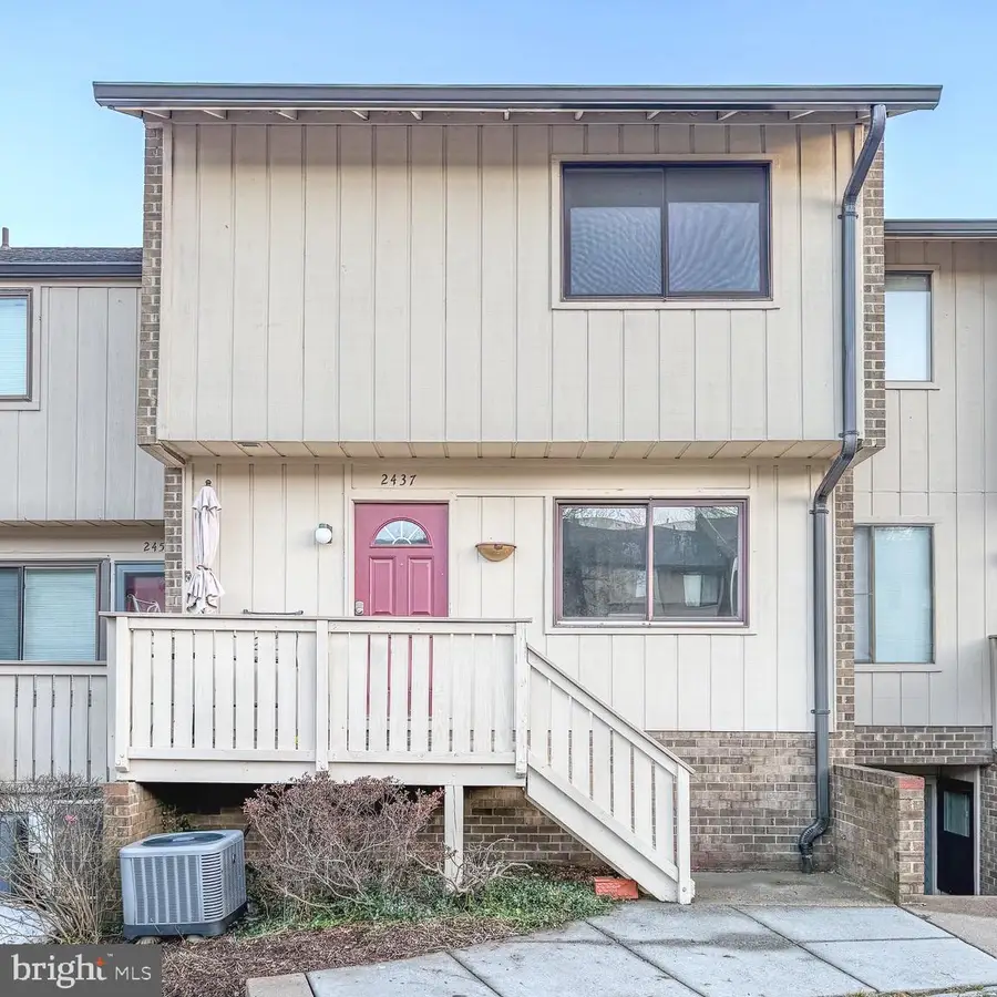 2437 Glengyle Dr #222, Vienna, VA 22181 - #2