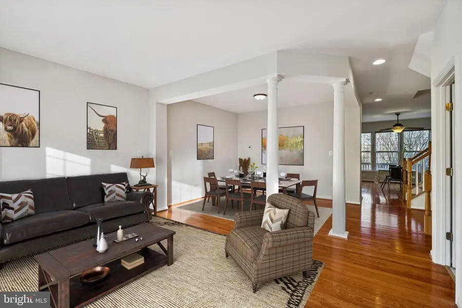 8555 Wyngate Manor Ct, Alexandria, VA 22309 - Image #3