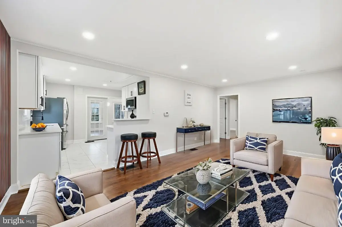 6436 Maplewood Dr, Falls Church, VA 22041 - Image #1