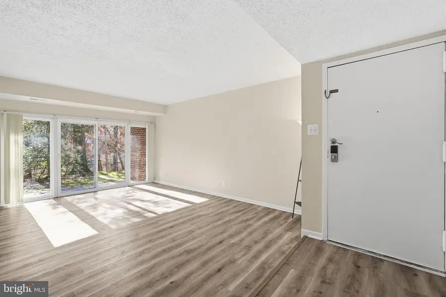 11807 Breton Ct #2b, Reston, VA 20191 - Image #3