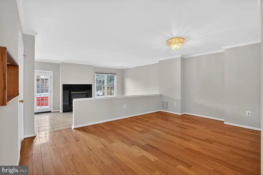 8408 Millwood Dr, Springfield, VA 22152 - #3