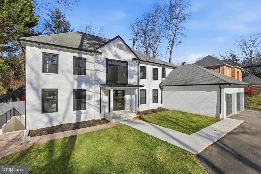 7332 Old Dominion Dr, McLean, VA 22101 - Image #2