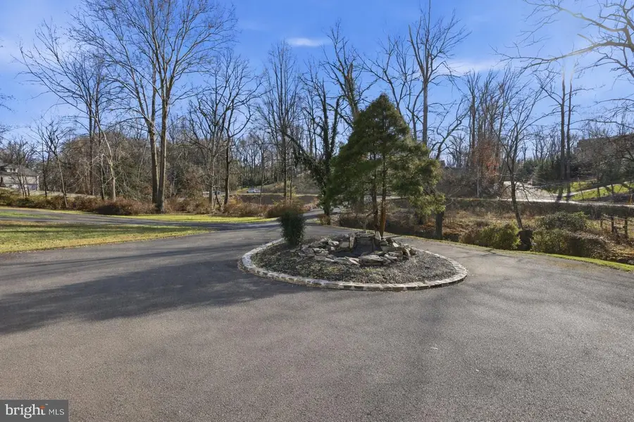 7332 Old Dominion Dr, McLean, VA 22101 - Image #3