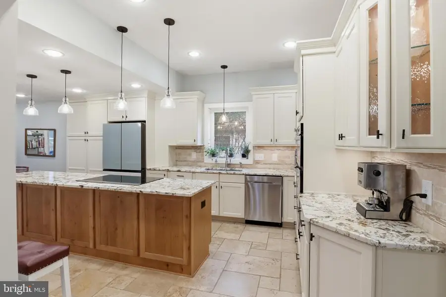 3134 Clayborne Ave, Alexandria, VA 22306 - Image #2