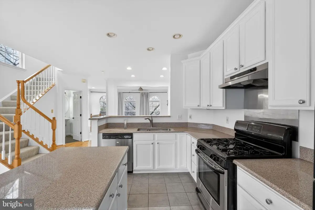 5457 Patuxent Knoll Pl, Alexandria, VA 22312 - Image #1