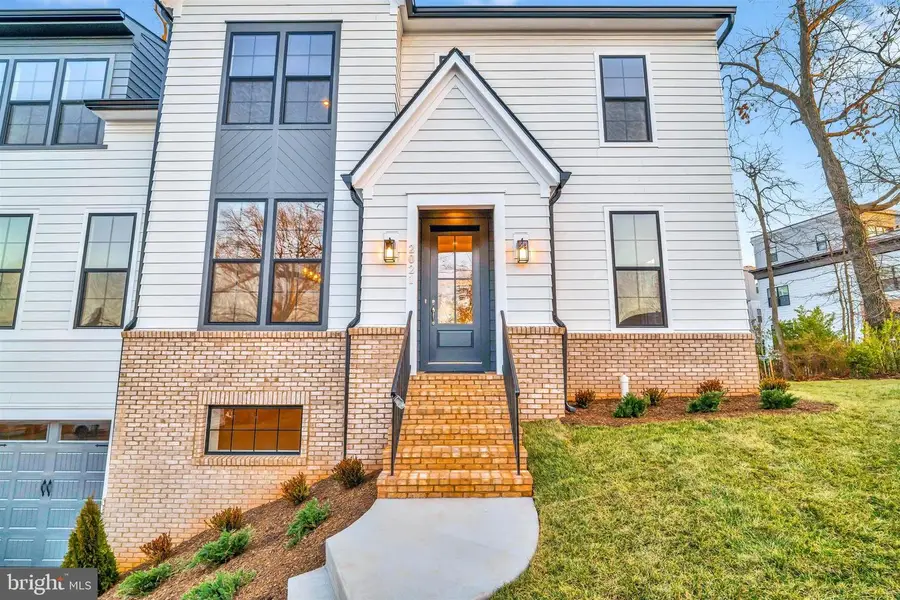 2021 Nordlie Pl, Falls Church, VA 22043 - Image #3