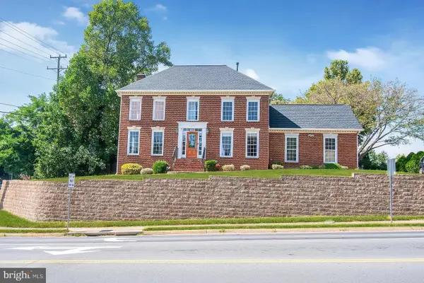2906 Cedar Ln, VIENNA, VA 22180