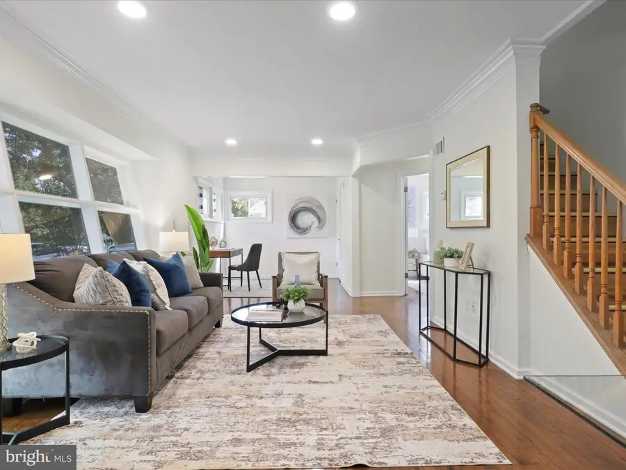 6408 Cavalier Dr, Alexandria, VA 22307 - Image #2