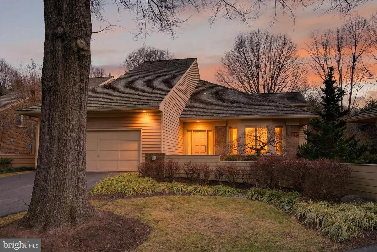 1419 Belcastle Ct, Reston, VA 20194 - Image #1