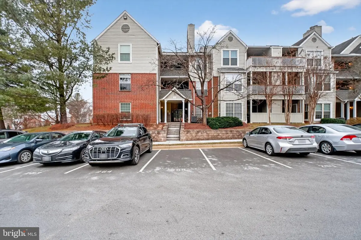 12160 Penderview Ter #1102, Fairfax, VA 22033 - Image #1
