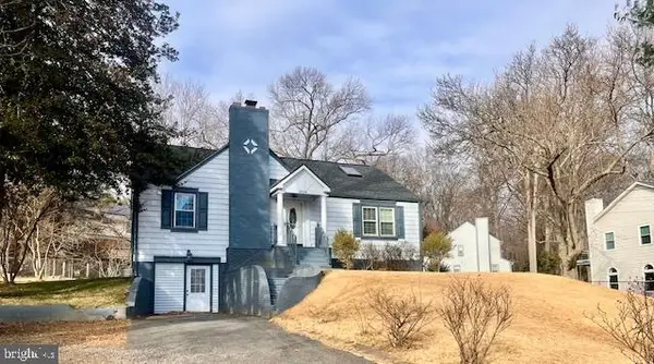 2928 Hunter Rd, FAIRFAX, VA 22031