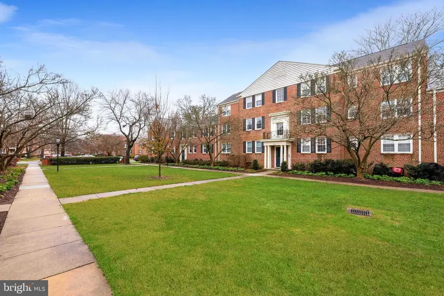 6725 W Wakefield Dr #b2, Alexandria, VA 22307 - Image #3