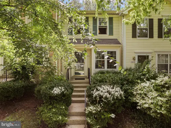 5680 White Dove Ln, CLIFTON, VA 20124