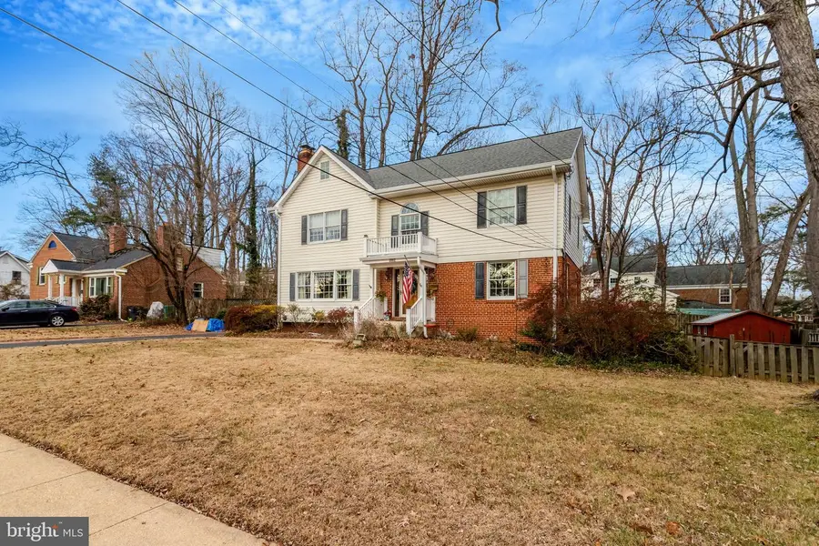 5502 Atlee Pl, Springfield, VA 22151 - Image #3