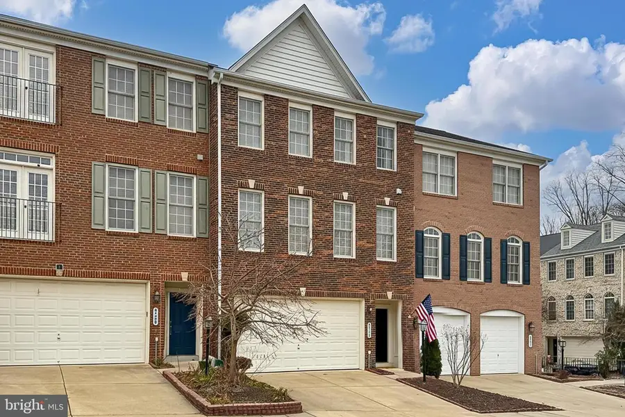 8378 Old Vicarage St, Lorton, VA 22079 - Image #2