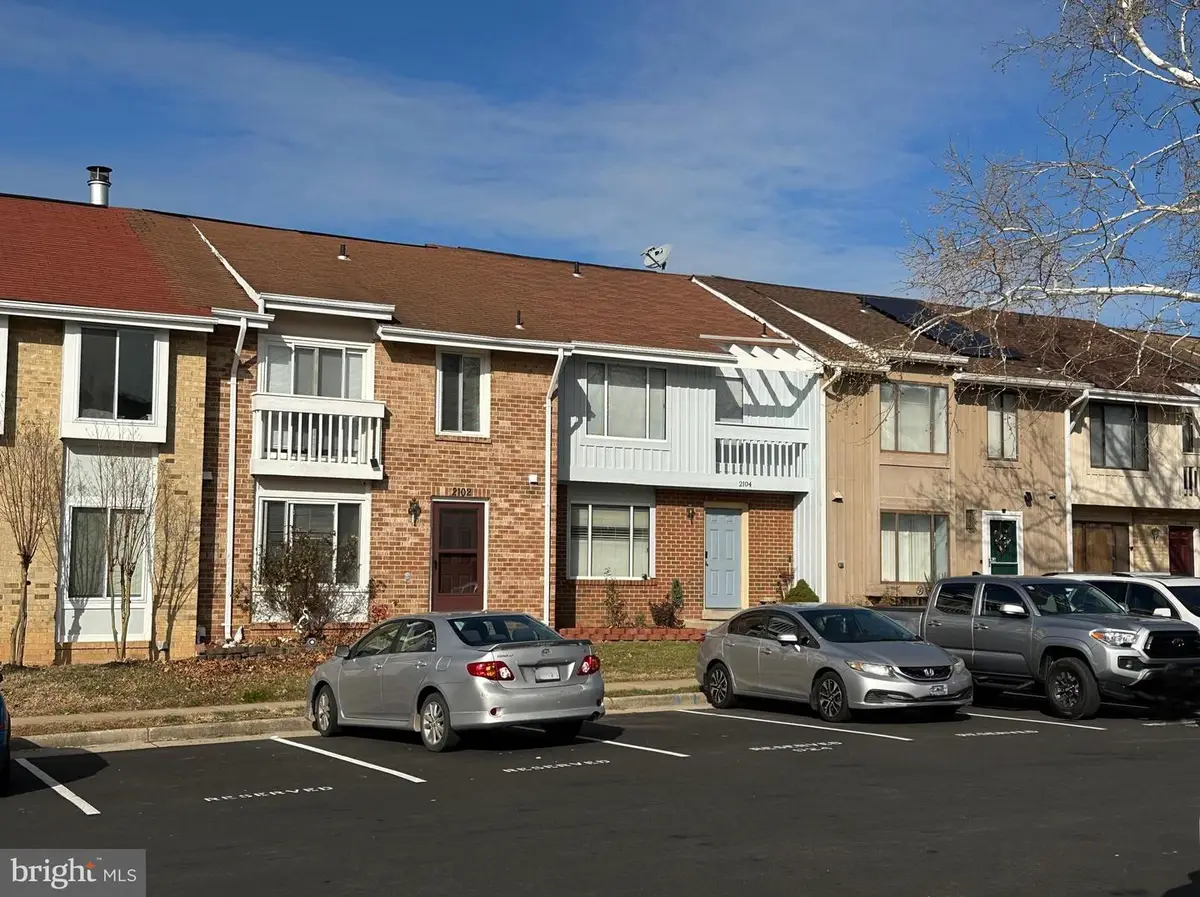2104 Berger Pl, Herndon, VA 20170 - Image #1