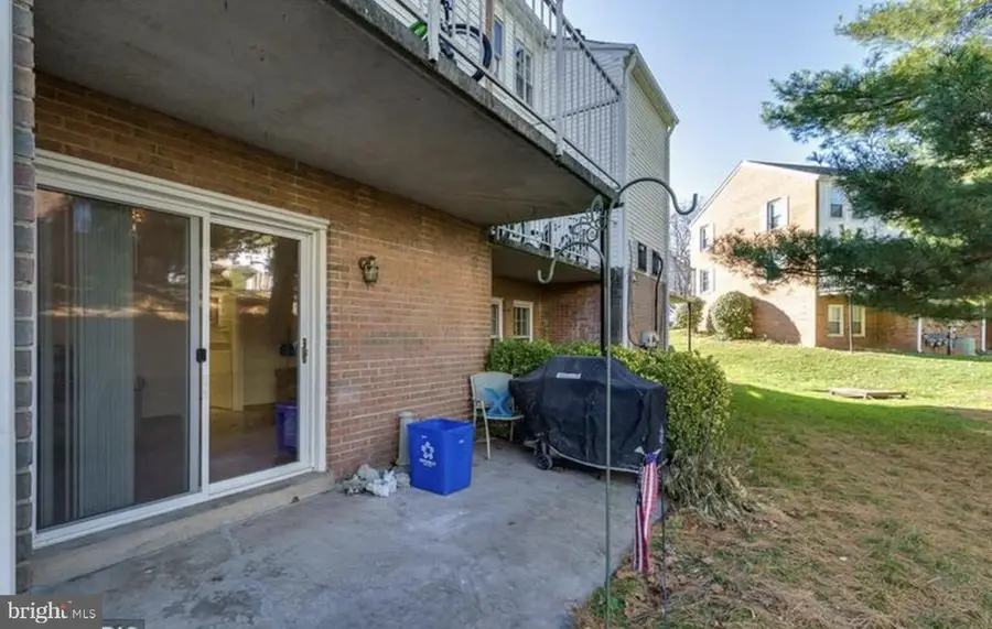 14444 Cool Oak Ln, Centreville, VA 20121 - Image #3