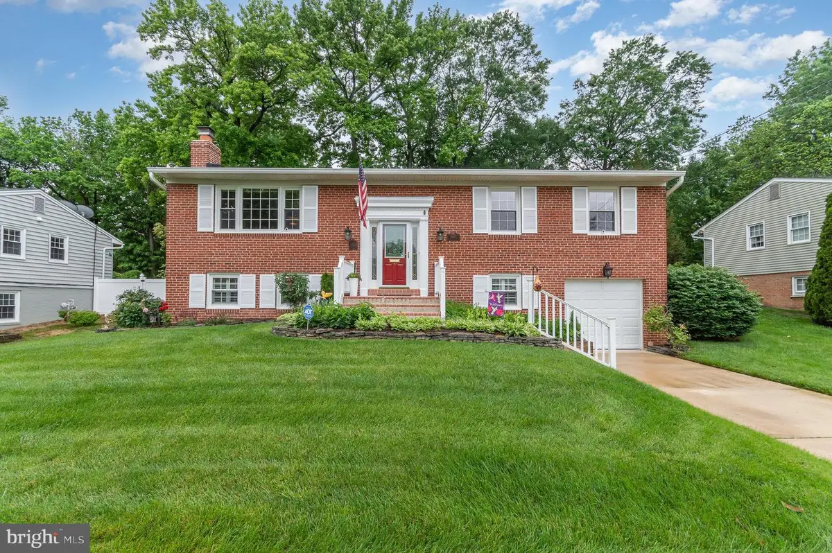 3108 Battersea Ln, Alexandria, VA 22309 - Image #1