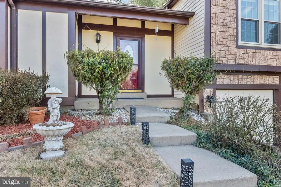 5515 Buggy Whip Dr, Centreville, VA 20120 - Image #3