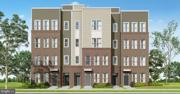 10401 White Granite Dr #4, OAKTON, VA 22124