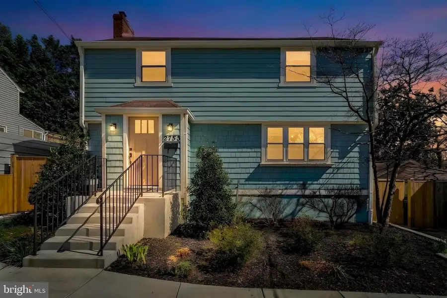 2755 Woodlawn Ave, Falls Church, VA 22042 - #2