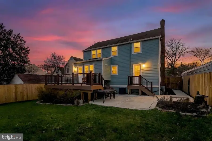 2755 Woodlawn Ave, Falls Church, VA 22042 - #3