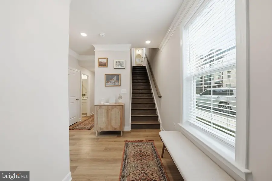 7220 Mountaineer Dr, Alexandria, VA 22306 - Image #3