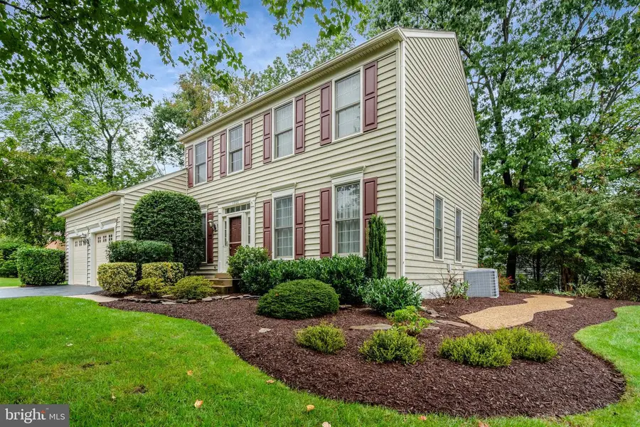 13100 Rockpointe Ct, Clifton, VA 20124 - Image #3