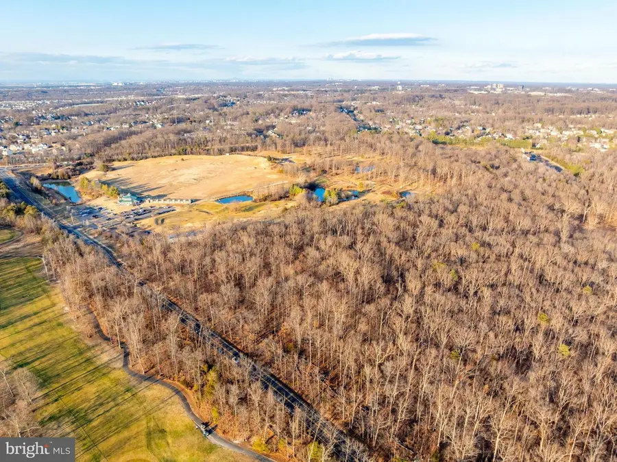 5837 Clifton Rd, Clifton, VA 20124 - Image #2