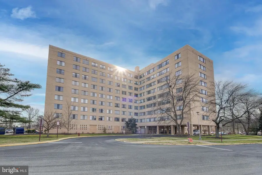 6621 Wakefield Dr #713, Alexandria, VA 22307 - Image #3