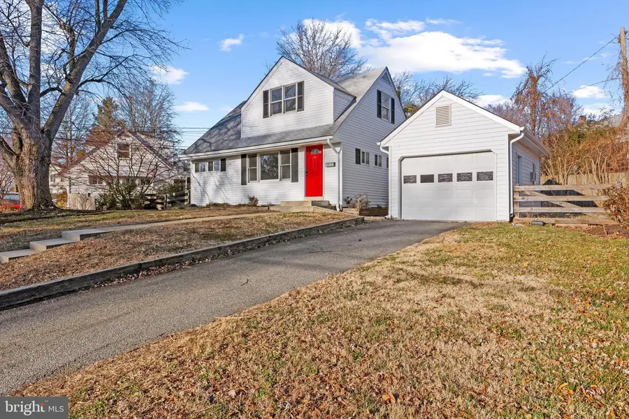 2012 Rollins Dr, Alexandria, VA 22307 - Image #2