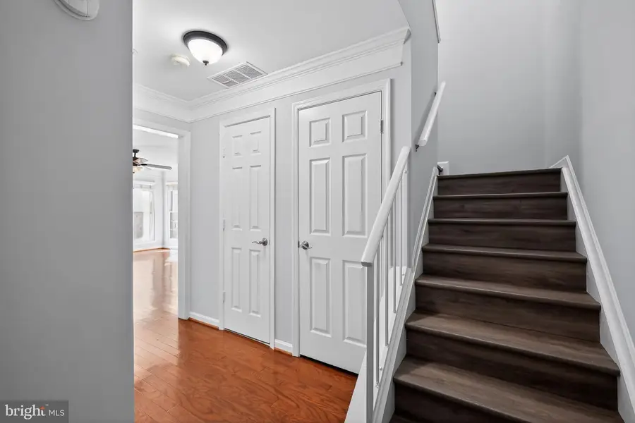 2816 Emma Lee St #301, Falls Church, VA 22042 - Image #2