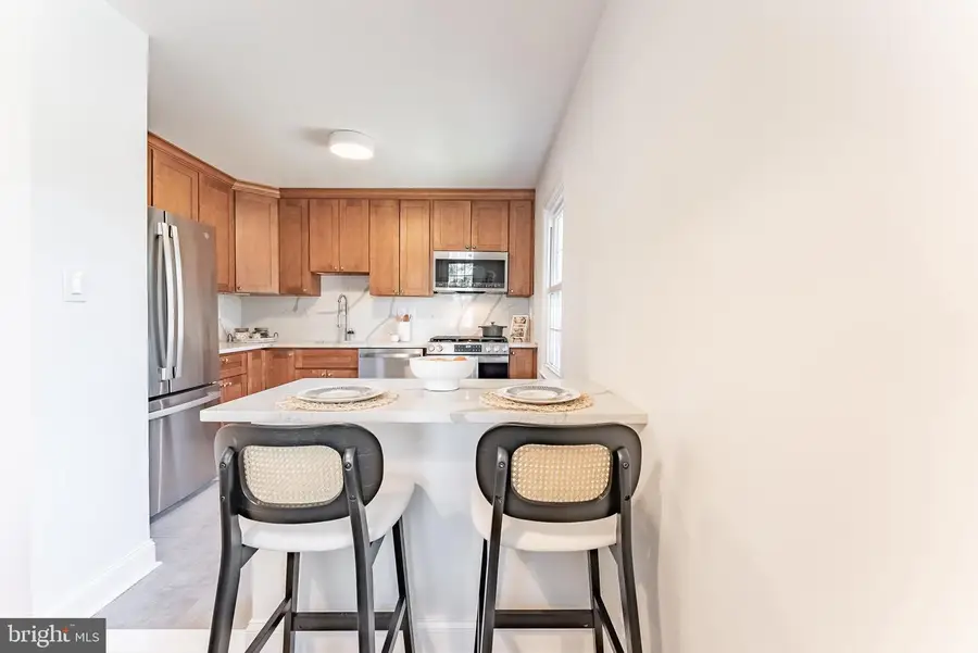 5480 Lighthouse Ln, Burke, VA 22015 - Image #3