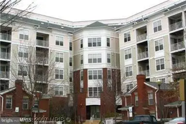1625 International Dr #305, MCLEAN, VA 22102